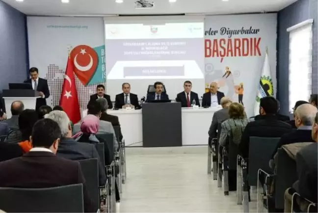 Diyarbakır'da kurulacak çağrı merkezlerinde 3 bin kişi istihdam edilecek