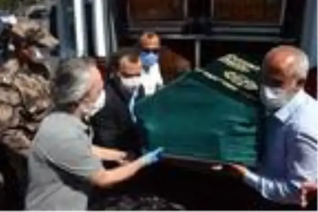 AYM Başkanı Arslan'ın kayınbabası toprağa verildi