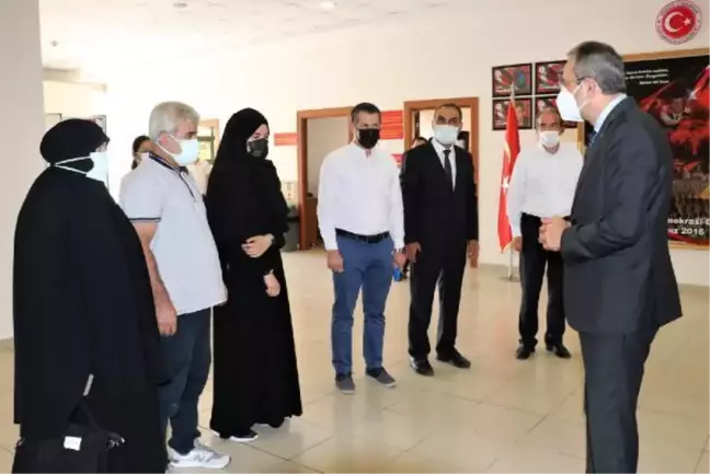 Sultanbeyli Kaymakamı Kubilay, Yüksek Öğretim Sınavı Türkiye birincisini makamında misafir etti