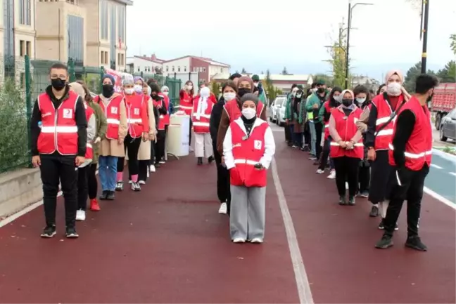 Türk Kızılay Sivas Şubesi, 3-4 Ekim Dünya Yürüyüş günü nedeniyle etkinlik düzenledi