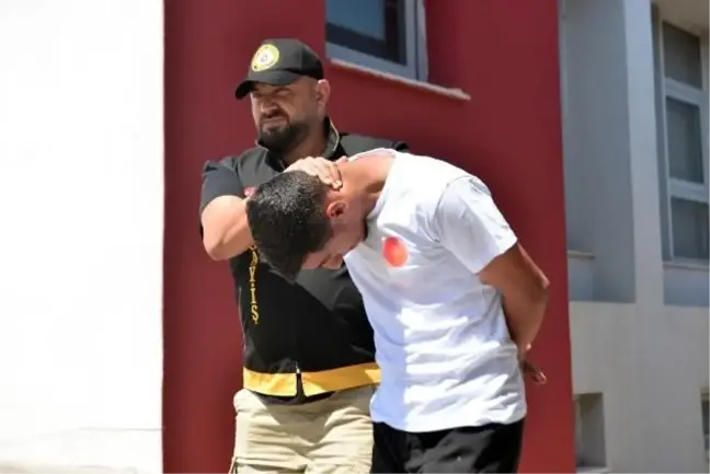 Adana'da Arkadaşını Öldüren Şüpheliler Tutuklandı