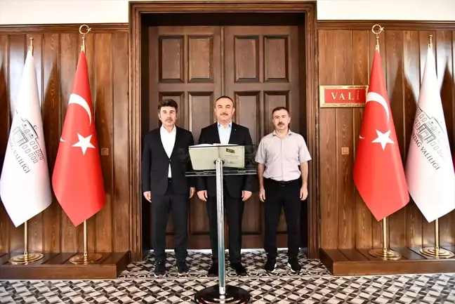 Vali Recep Soytürk'e ziyaretler sürüyor