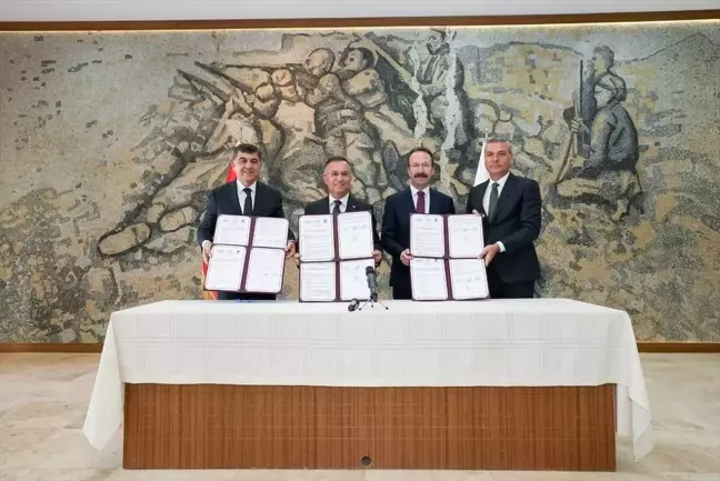 Gaziantep'te öğrencilere nakdi destek
