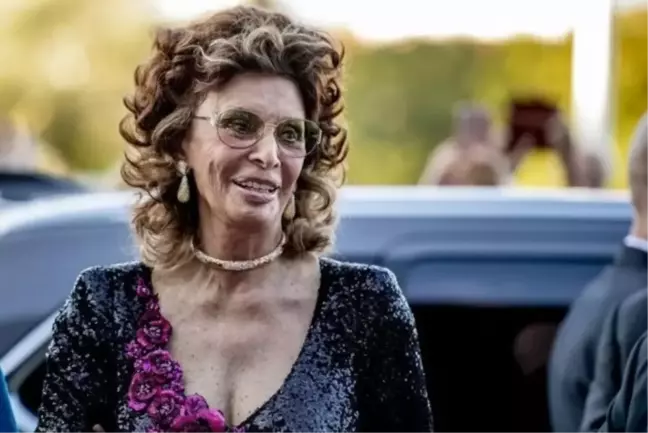 Sophia Loren hastaneye mi kaldırıldı, hastalığı nedir? Sophia Loren sağlık durumu nasıl?
