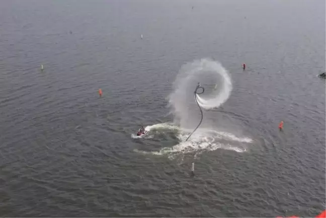 Hasankeyf'te Türkiye Su Jeti ve Flyboard Şampiyonası ve Türkiye Motosurf Şampiyonası Son Buldu
