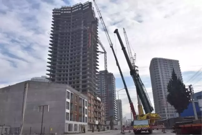 İzmir'deki Otel İnşaatı Davasında Mağdur Aileler Şikayetlerini Geri Çekti
