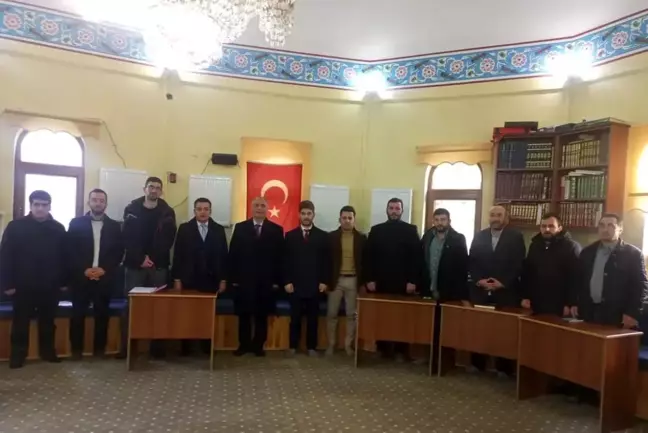 Bayburt İl Müftülüğü, imam hatip ve müezzin kayyımlarına ezanı güzel okuma hizmet içi eğitim kursu başlattı
