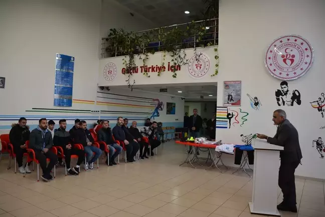 Batman'da Spor Kulüplerine Malzeme Desteği Sağlandı
