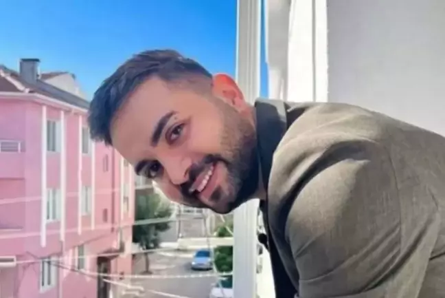 Kadir Ezildi evli mi? En Hamarat Benim sunucusu Kadir Ezildi evlendi mi, nişanlandı mı?