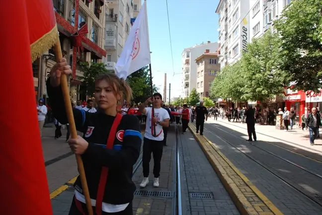Eskişehir'de 19 Mayıs Gençlik Yürüyüşü düzenlendi