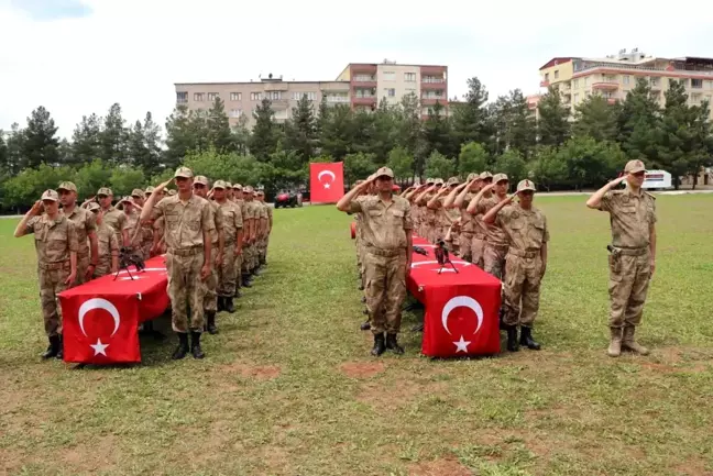 Siirt İl Jandarma Komutanlığı'nda Özel Bireylerin Askerlik Yemin Töreni