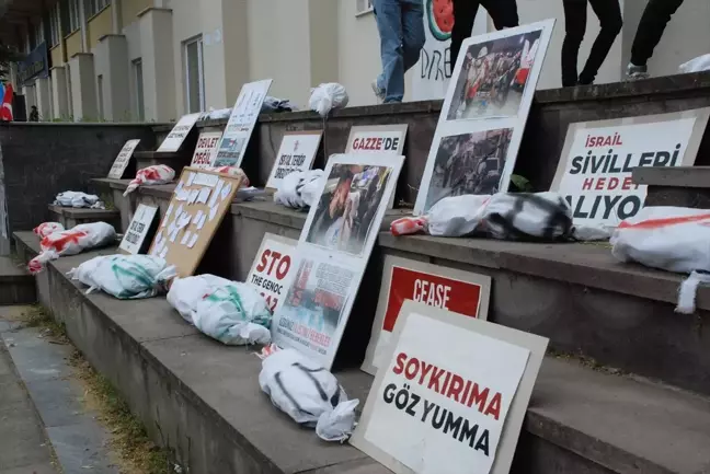 ESOGÜ Öğrencileri İsrail'in Gazze'ye Yaptığı Saldırıyı Protesto Etti