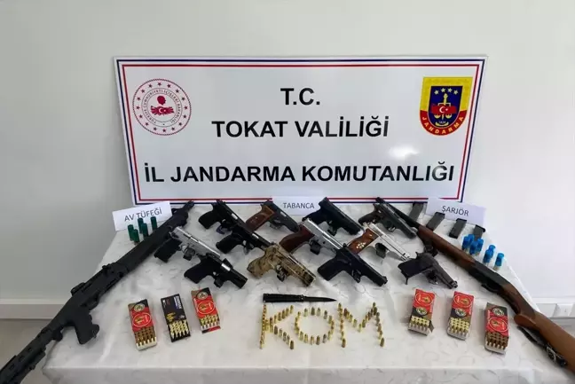 Tokat'ta silah ve mühimmat kaçakçılığı operasyonunda 14 kişi gözaltına alındı