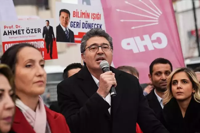 CHP, Esenyurt Belediye Başkanlığı İçin Protestolarını Sürdürüyor