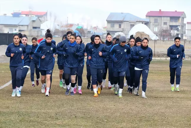 Yüksekova Spor Kadınlar 1. Ligi'nde Liderliğini Sürdürüyor