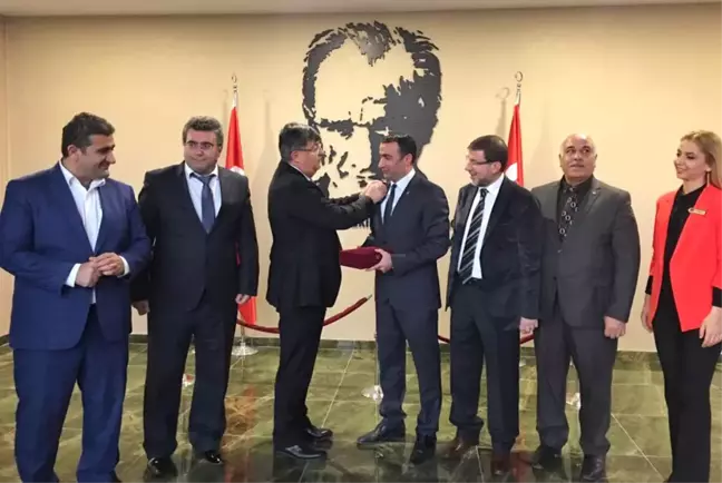 THK Genel Başkanı Atılgan TED Şanlıurfa Kolejinde