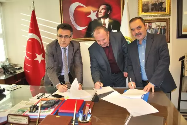 Damızlık Koç-teke Ağıl Projesi Manisa'da Hayata Geçiyor