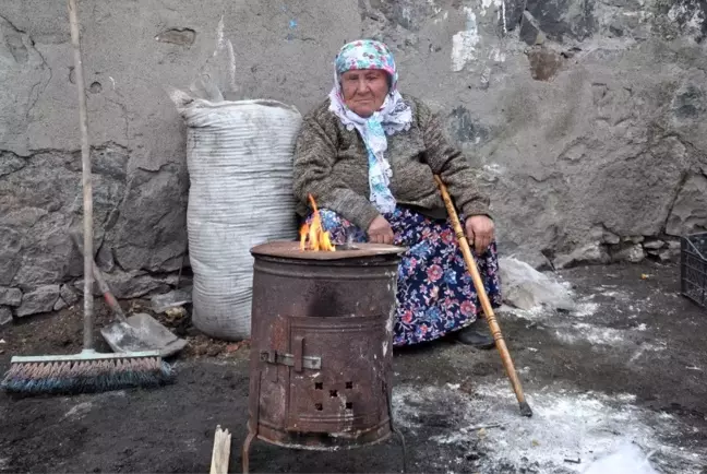 70 yaşındaki nine, eksi 10 derecede yaşam mücadelesi veriyor