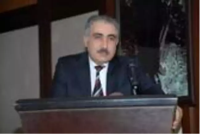Otobüste kalp krizi geçiren emekli emniyet müdürü hayatını kaybetti