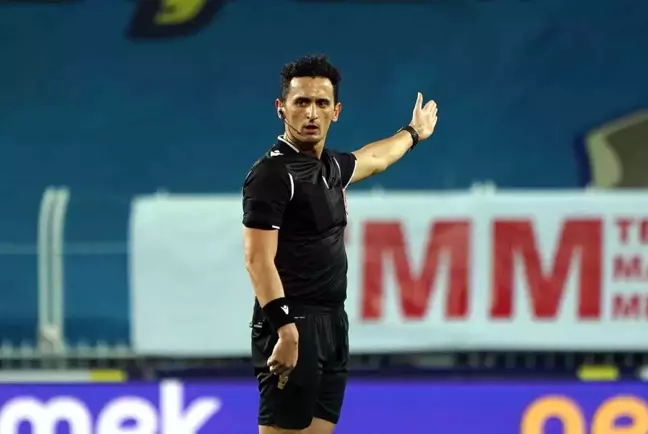 Sivasspor - Fatih Karagümrük maçının VAR'ı Erkan Özdamar