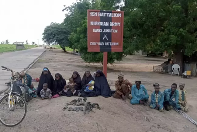 Nijerya'da 17 Boko Haram üyesi teslim oldu
