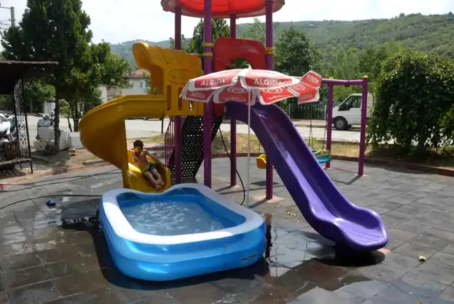 Tokat'ta 12 yaşındaki çocuk kendi aqua parkını kurdu