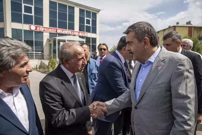 Milli Eğitim Bakanı Yusuf Tekin, Erzurum'da temaslarda bulundu