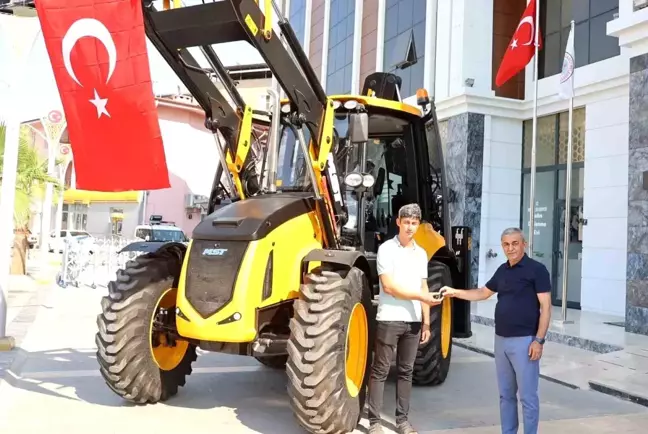 TBB'den Koçarlı Belediyesi'ne beko loder hibesi