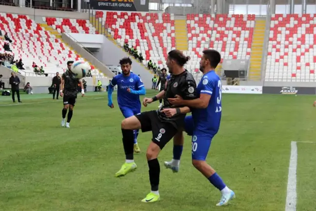 Karaman FK, Beyoğlu Yeni Çarşı Spor'a 2-1 Yenildi