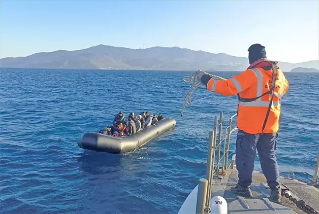 İzmir Sahillerinde 163 Düzensiz Göçmen Yakalandı