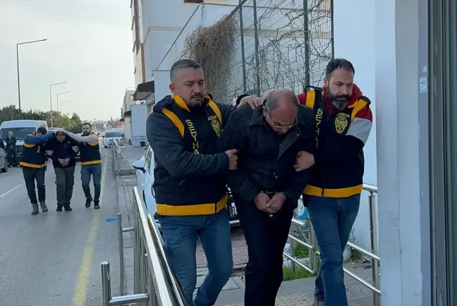 Adana'da Ruhsatsız Silah Operasyonu: İki Kardeş Tutuklandı