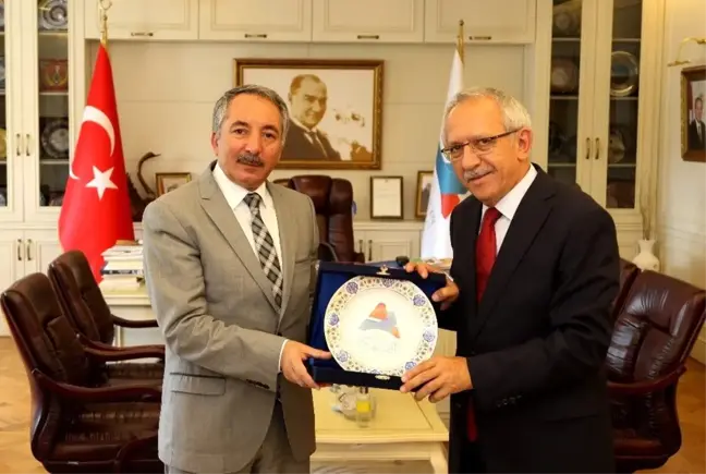 Milli Eğitim Bakanlığı Özel Eğitim ve Rehberlik Genel Müdürü Bilgili'den Rektör Karabulut'a ziyaret