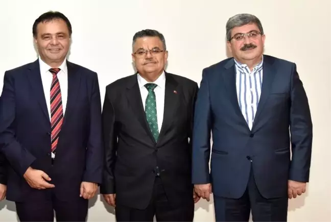 AK Parti'den Başkan Şahin'e ziyaret