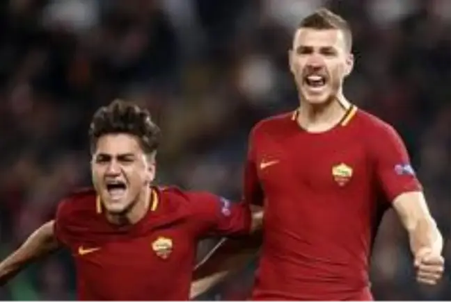 Roma'da futbolcular ve teknik ekip, 4 aylık maaşlarından vazgeçti