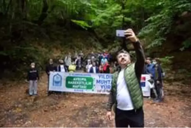 Bursalı muhtarlar Uludağ'ın eteklerinde yürüdü