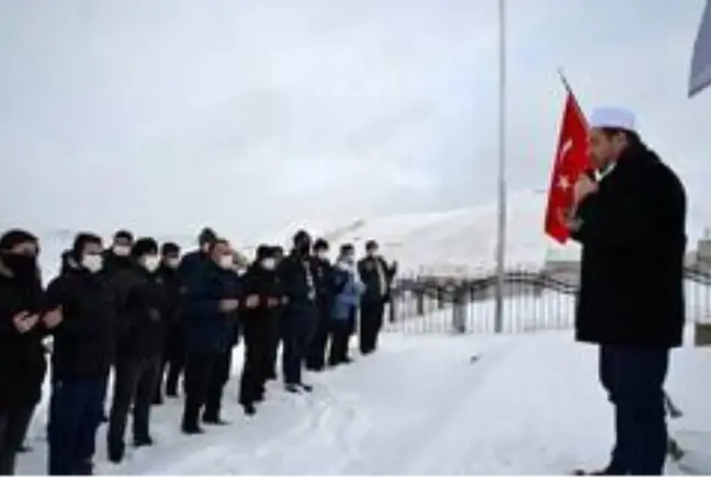 Son dakika haber: İzciler Allahuekber Dağı şehitlerini andı