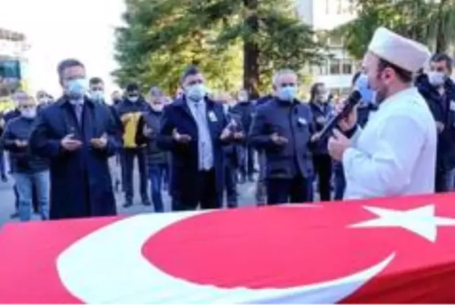 Orman yangını alanında kalp krizi geçirerek ölen şube müdürü için tören düzenlendi