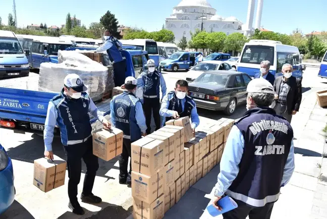 Başkent'te toplu taşıma esnafına Ramazan Bayramında gıda ve hijyen desteği