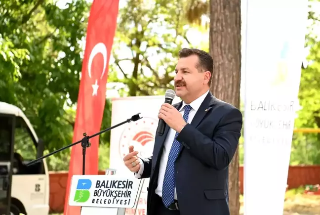 Büyükşehir'den çiftçiye yem bitkisi tohumu desteği