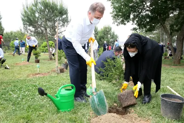 Korona virüsle mücadelede hayatını kaybeden sağlıkçıların adı Gaziosmanpaşa'da yaşayacak