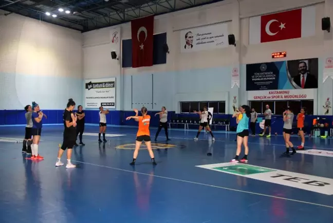 Kastamonu Belediyespor Hentbol Takımı, antrenmanlara başladı