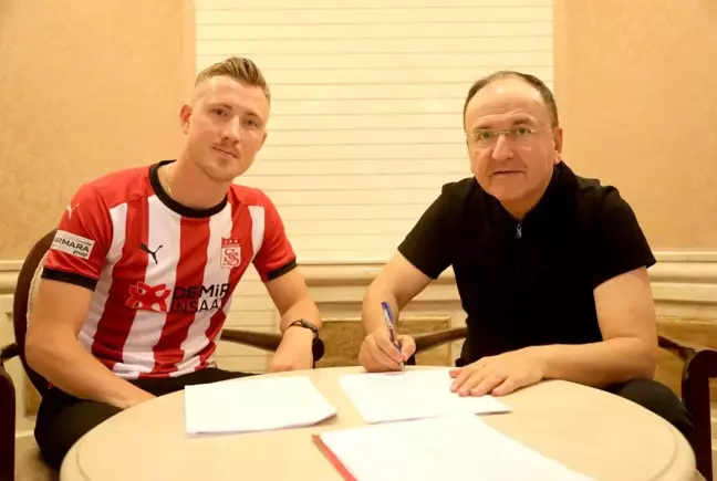 Fredrik Ulvestad resmen Sivasspor'da