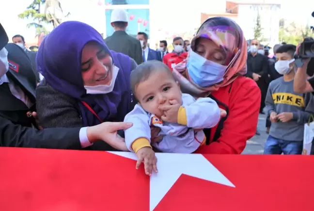 El Bab şehidi son yolculuğuna uğurlandı