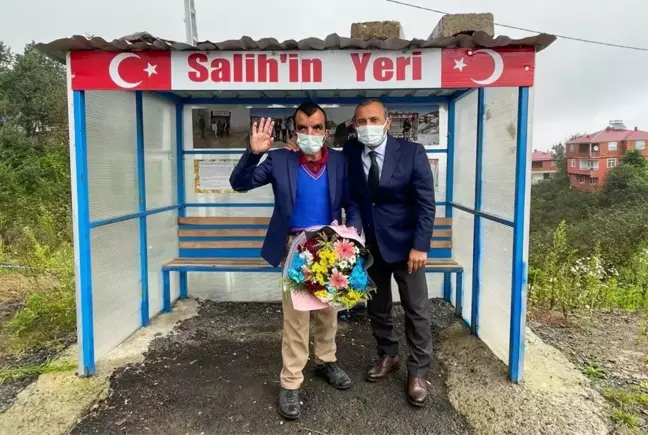 Ordu Valisi Sonel, Gürgentepeli Salih'i kendisi için konulan durakta ziyaret etti