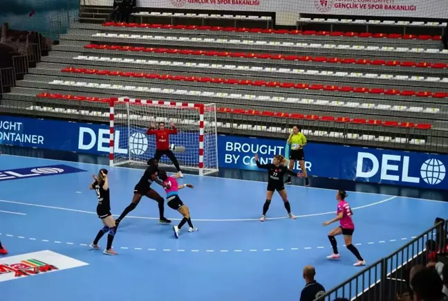 EHF Kadınlar Şampiyonlar Ligi: Kastamonu Belediyespor: 23 - Krim Mercator: 24