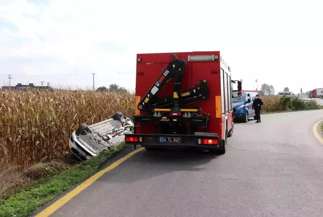 Takla atan lüks otomobilden burnu bile kanamadan çıktı