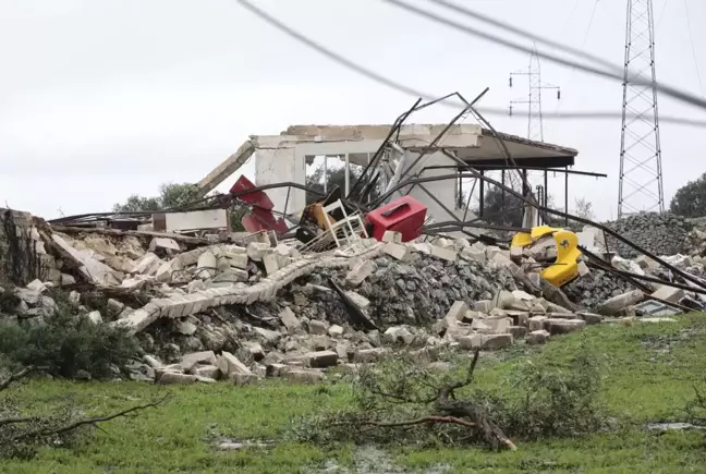 Son dakika! İtalya'da hortum: 1 ölü