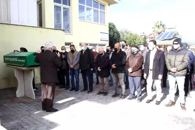 Ünlü ekolojik yaşam uzmanı Erkan Şamcı, Fethiye'de toprağa verildi