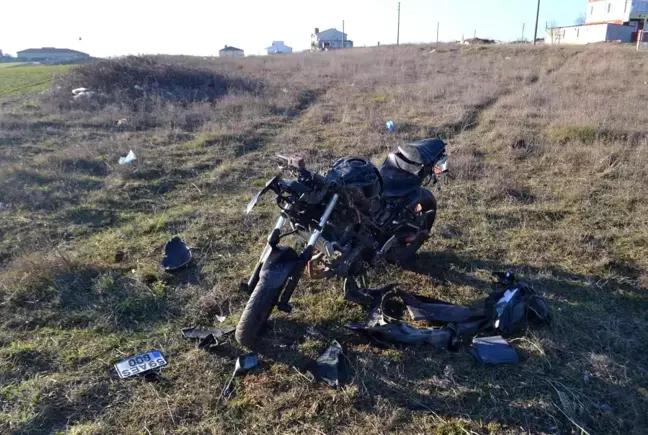 Alkollü sürücünün kullandığı motosiklet takla attı: 2 yaralı