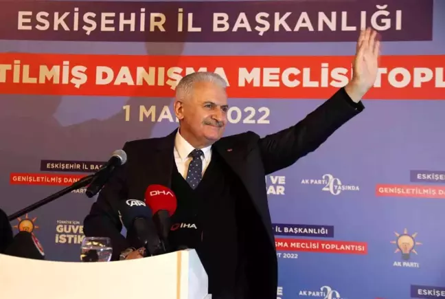 Binali Yıldırım, Ak Parti Eskişehir Genişletilmiş Danışma Meclisi Toplantısı'na katıldı